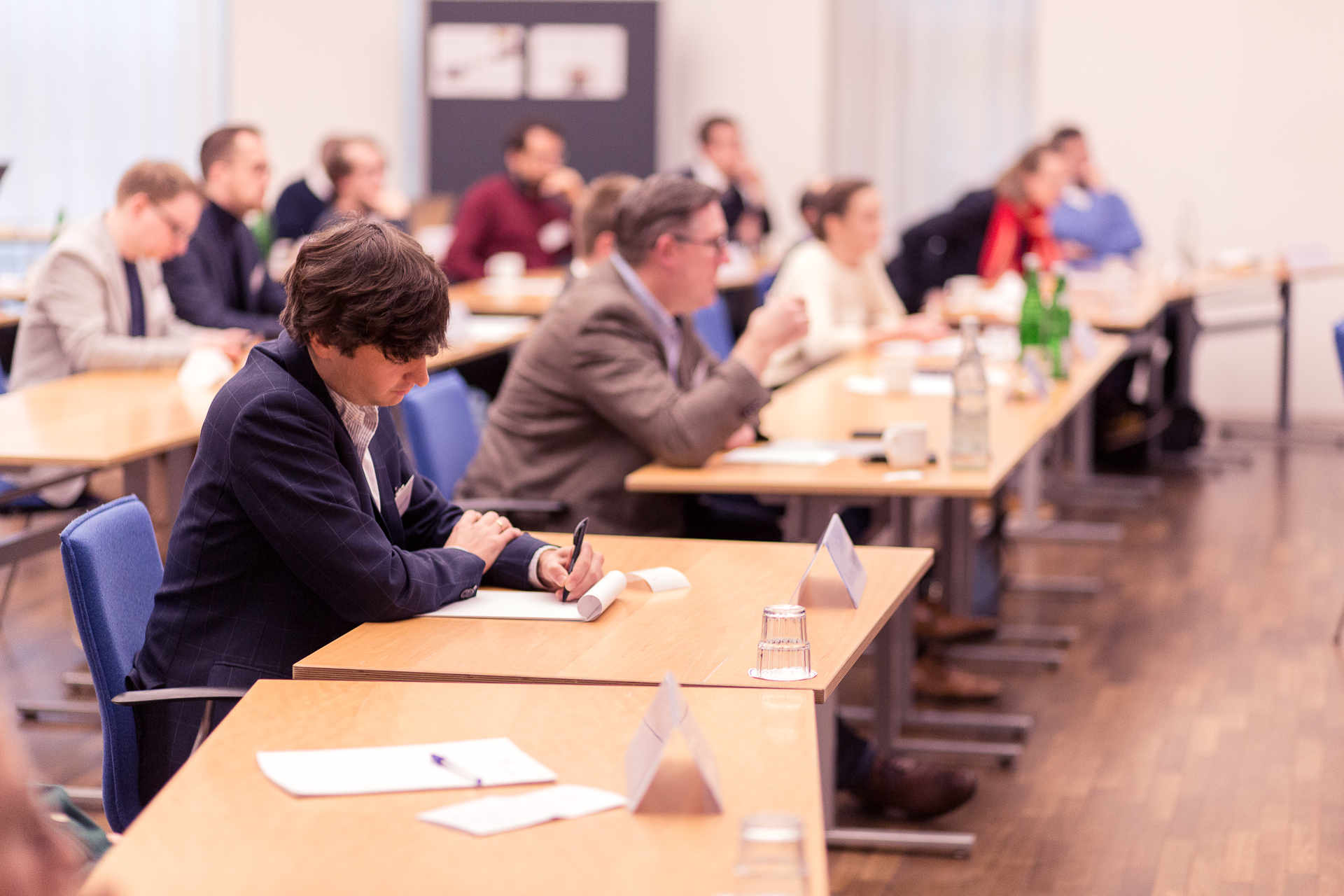 Personen bei einem Vortrag in der Katholischen Akademie Schwerte Personen bei einem Vortrag in der Katholischen Akademie Schwerte